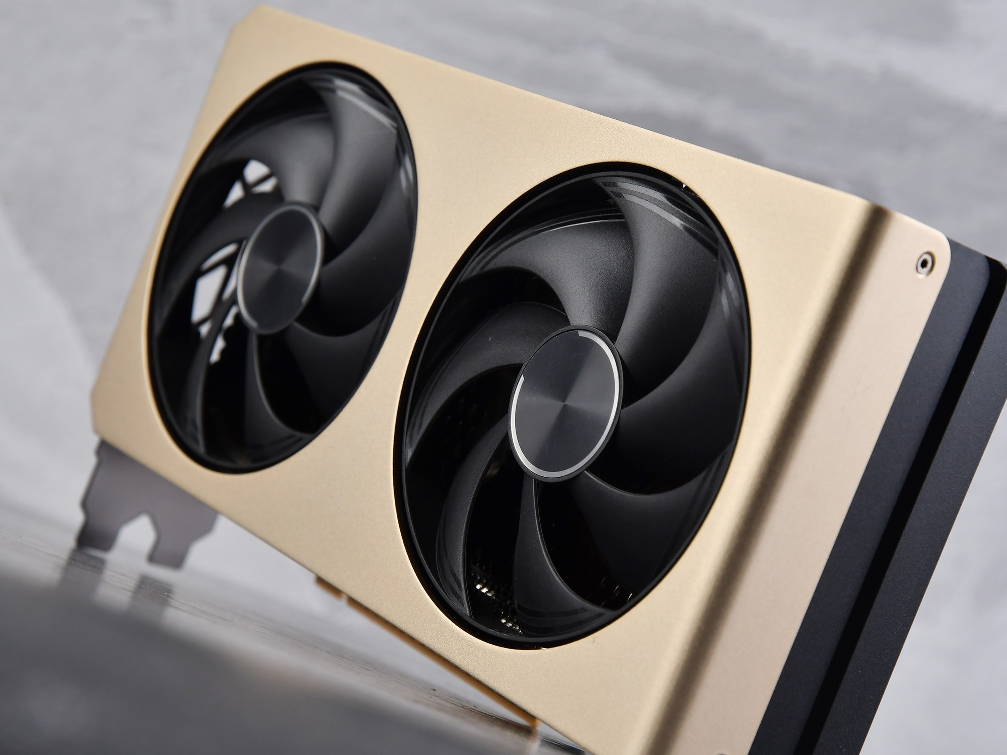 NVIDIA GeForce RTX 5060 Ti 16GBԿײ 4K羺飡