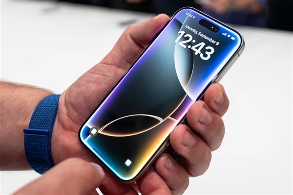 iPhone 16系列价格再下调