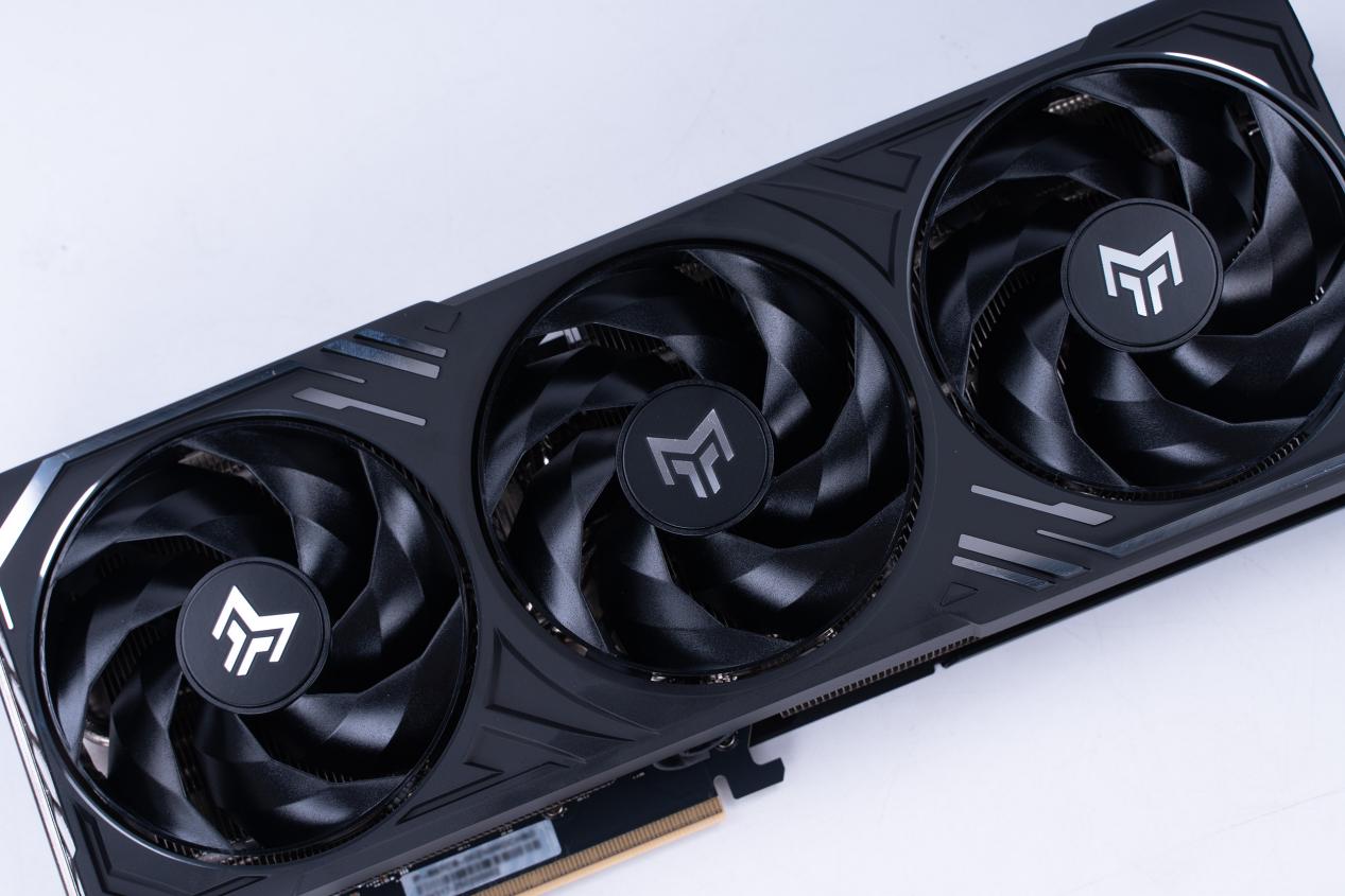2K׷Ϸ ӰGeForce RTX 5060 Ti ʦڽMAX OCԿ