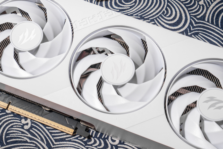 Ӱ RTX 5060 TiʥMAX OC䣺DLSS 4֡¼Ԫ