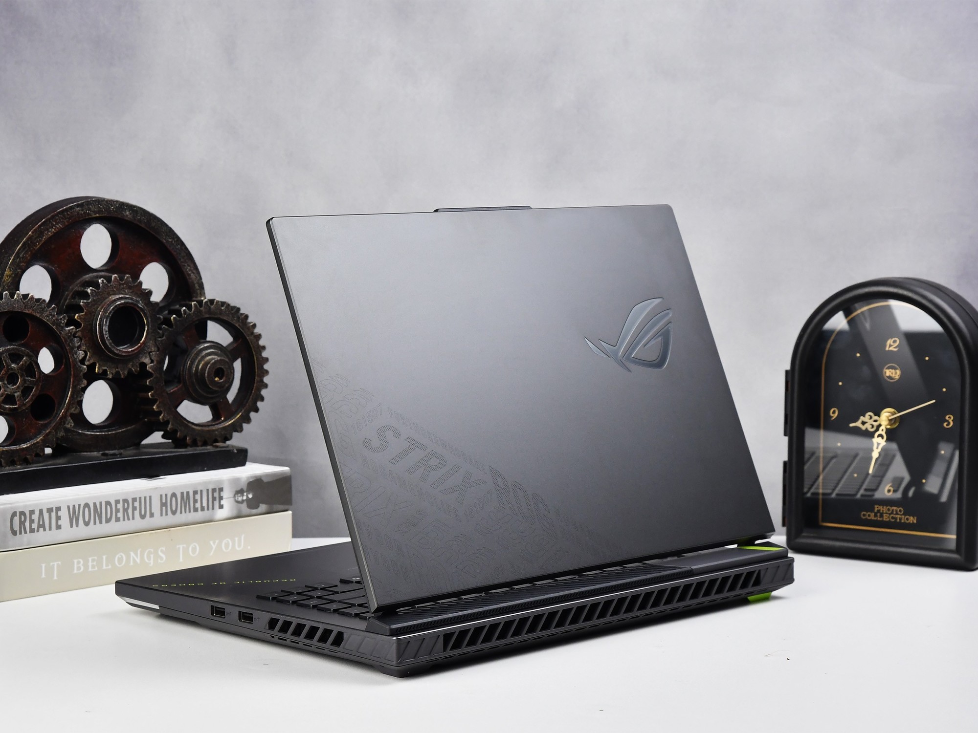 锐龙9 9955HX3D+RTX 5070 Ti王炸组合！ROG魔霸9首测