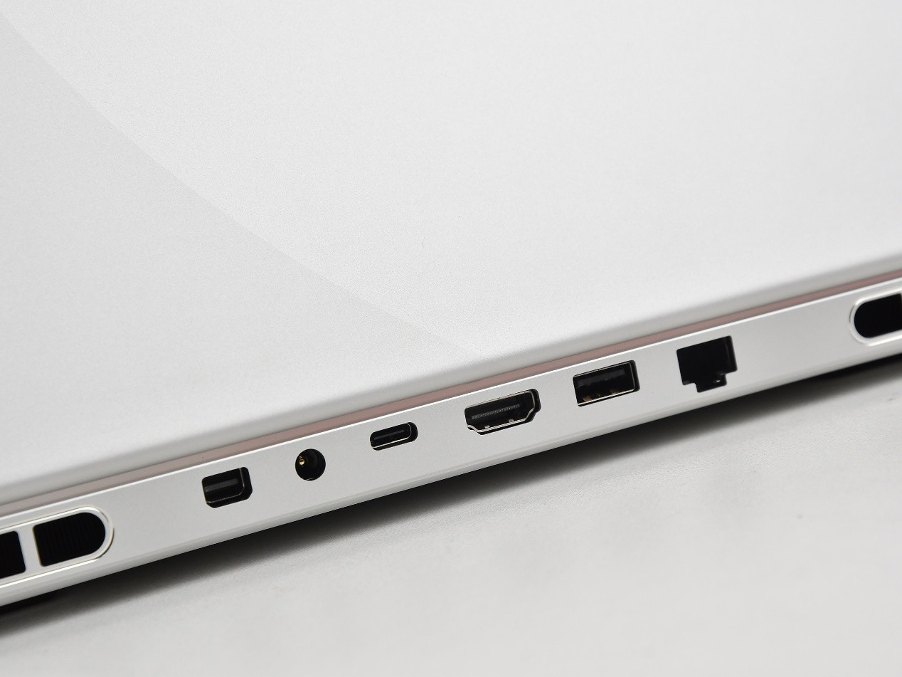 iGame M15 Origo评测:颜值与性能并存 搭载长江存储PC41Q 表现超预期