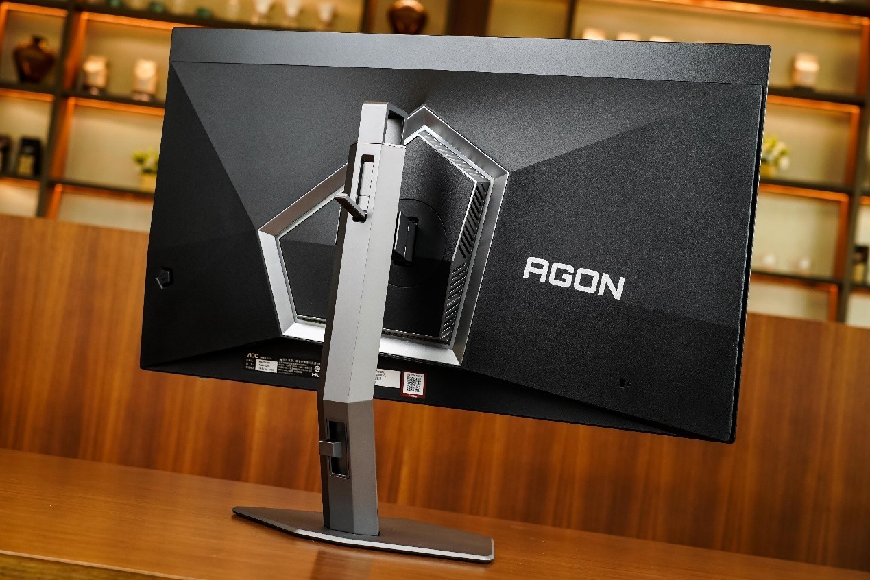 ӭӵ羺һ AGON AG276UZD羺ʾϷˬ