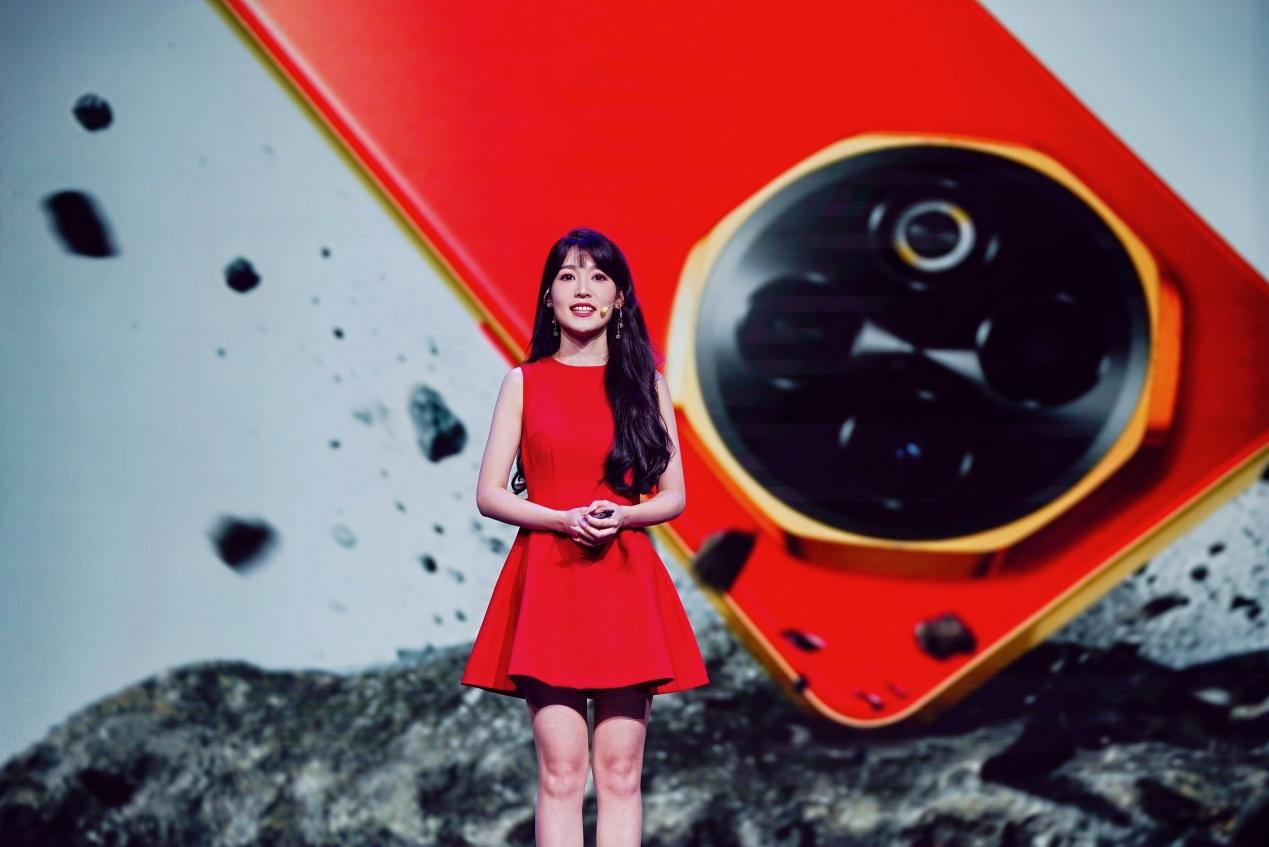 星纪魅族举办新品发布会 国民严选魅族 Note 16 系列 AI 手机战神归来