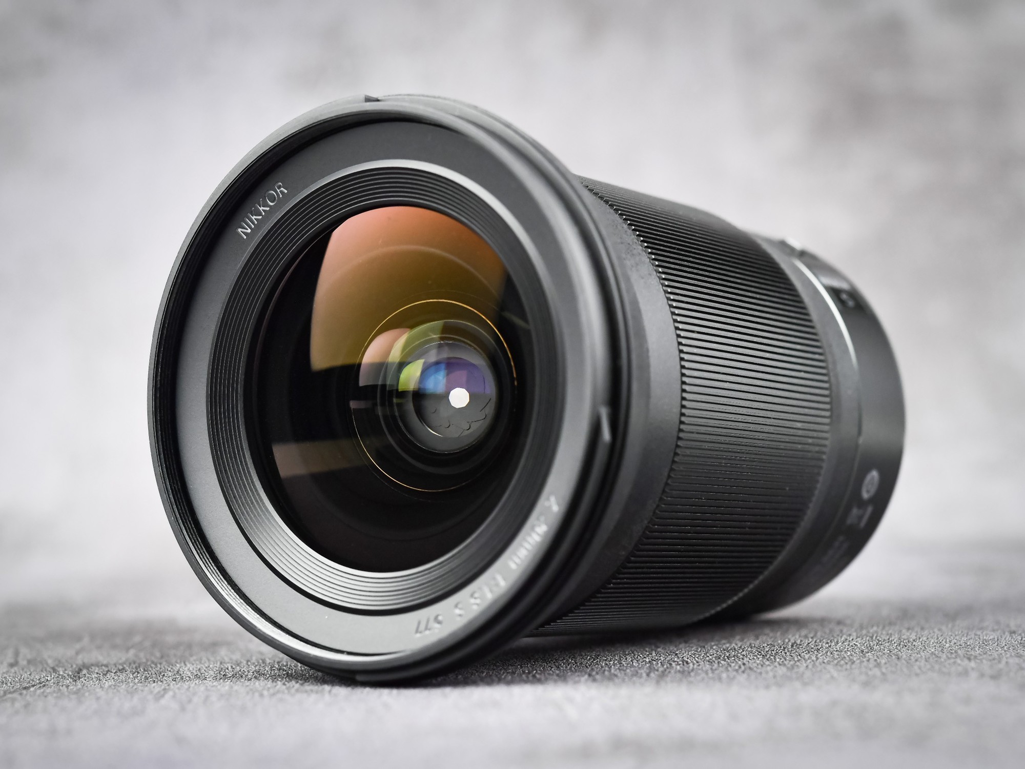 ǿӰ ῵Z 20mm F1.8ͷ