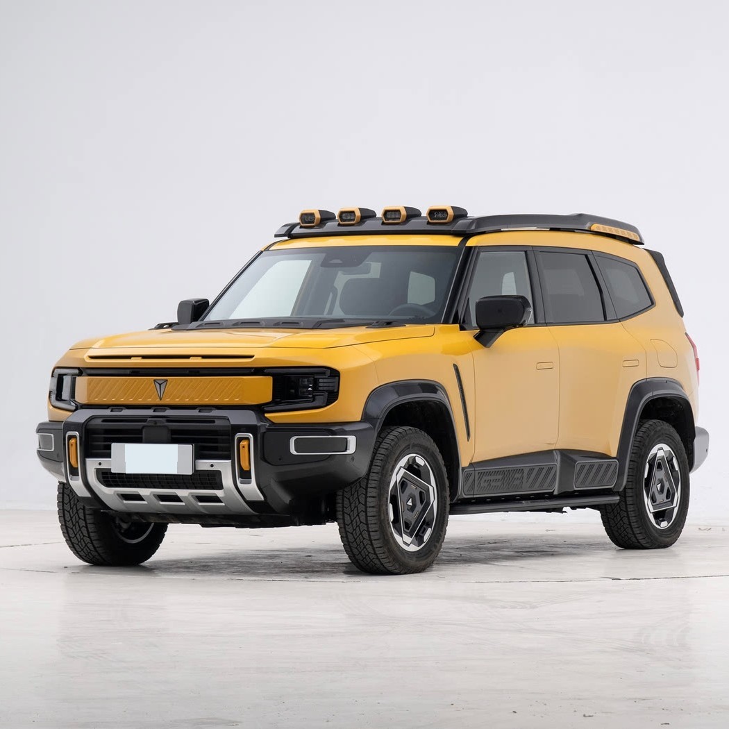 比较大的越野车有哪几款 ChMkK2gBHoKIaG7SAAI5aF4alTkAArUpgJ9y5EAAjmA970.jpg