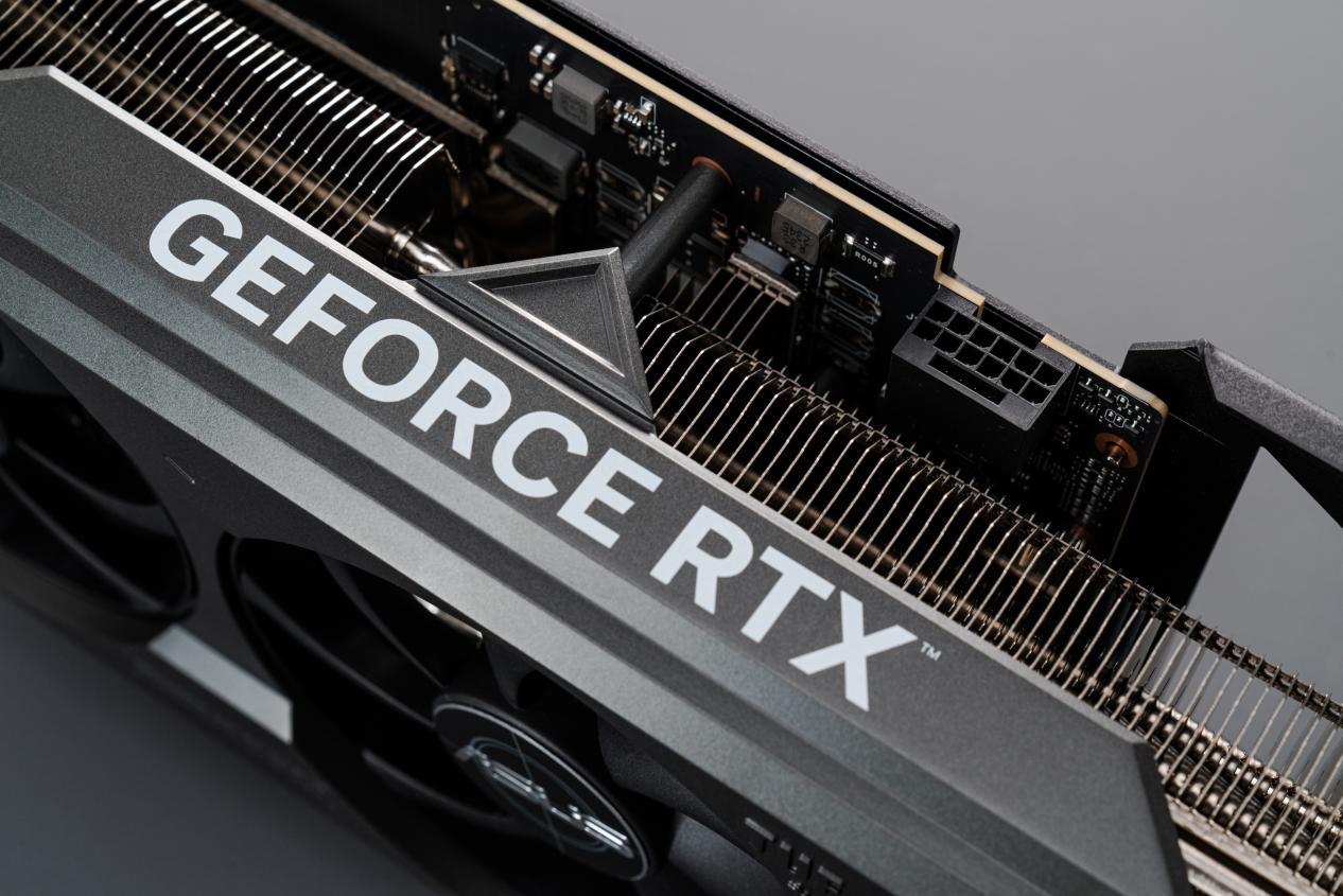 Ϧ˶RTX40 SUPERʵԿ