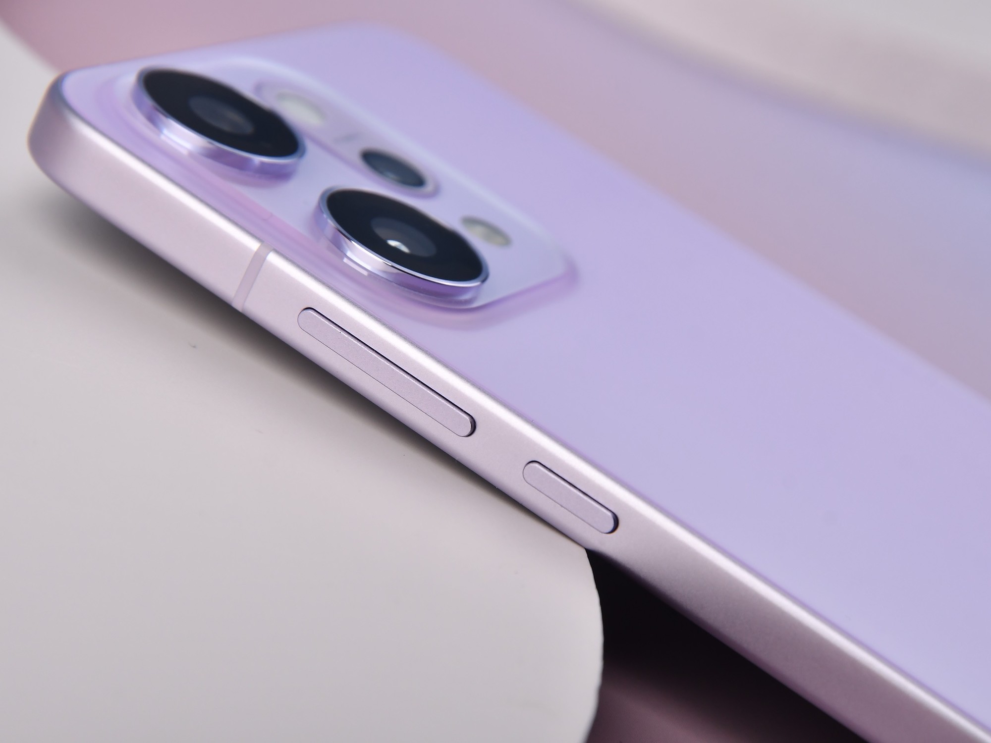 OPPO Reno14 Proȫ⣺¼ʻһ