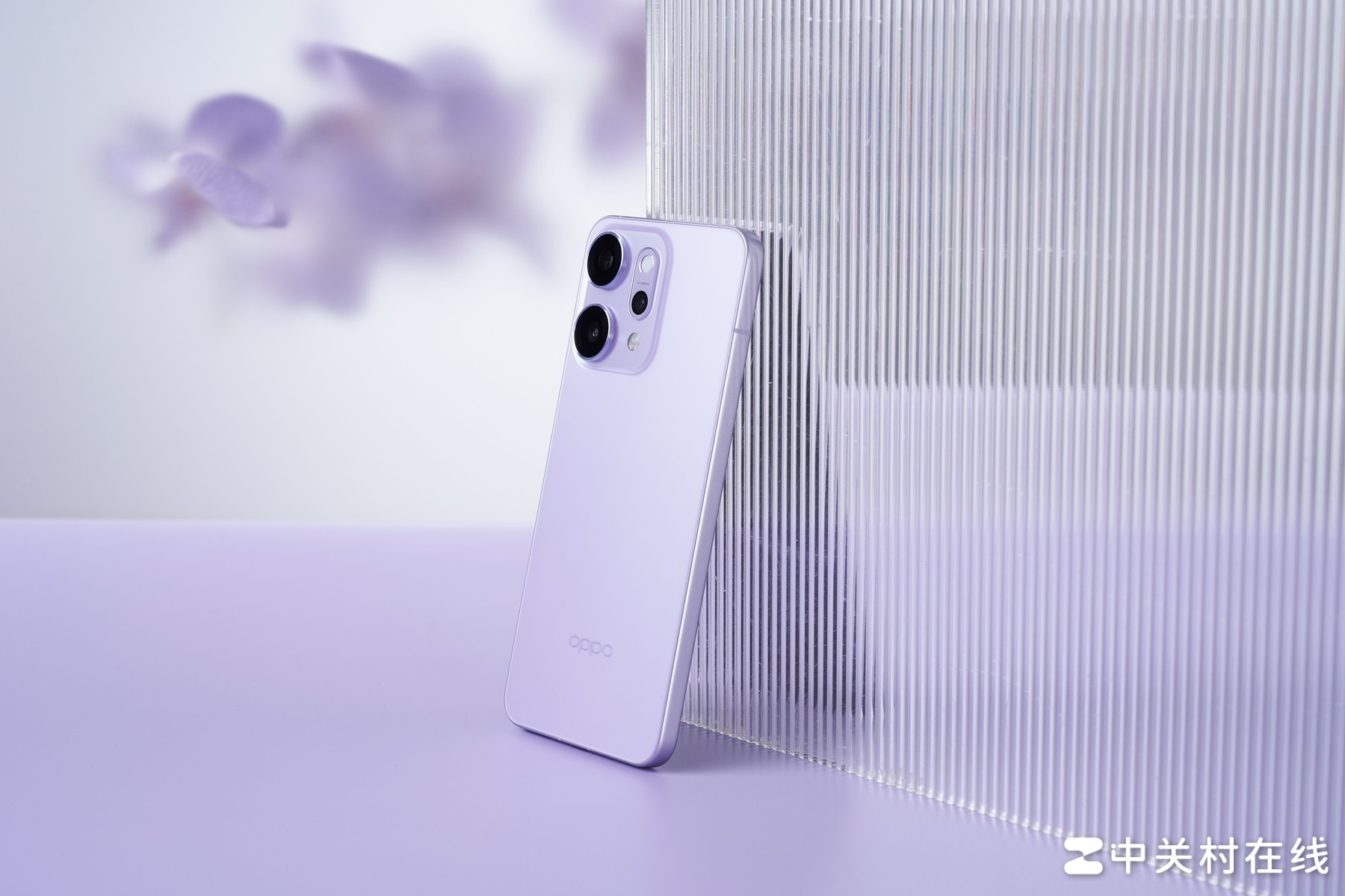 闪光灯还能这么玩?OPPO Reno14\