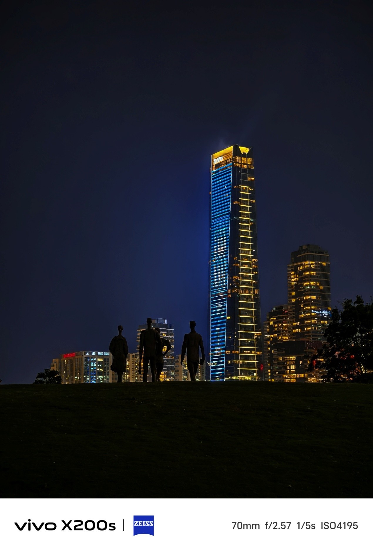 vivo X200sµÄÓ°ÏñÄÜÁ¦Ç¿²»Ç¿£¿±ðÍüÁËÕâЩAI¹¦ÄÜÒ²ºÜºÃÍæ