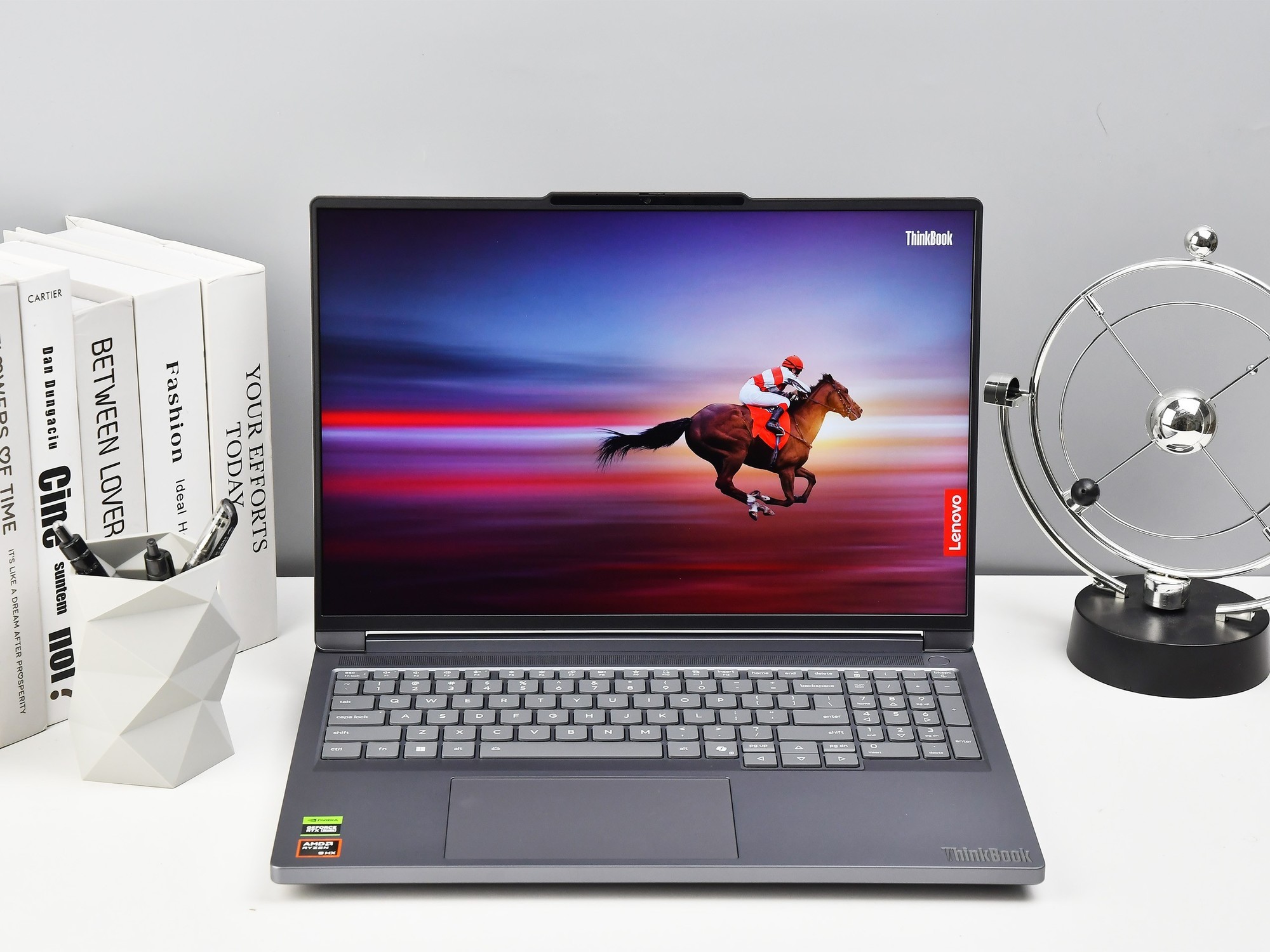 兼顾创意生产力与游戏!上手体验联想ThinkBook 16p 2025 AI元启版