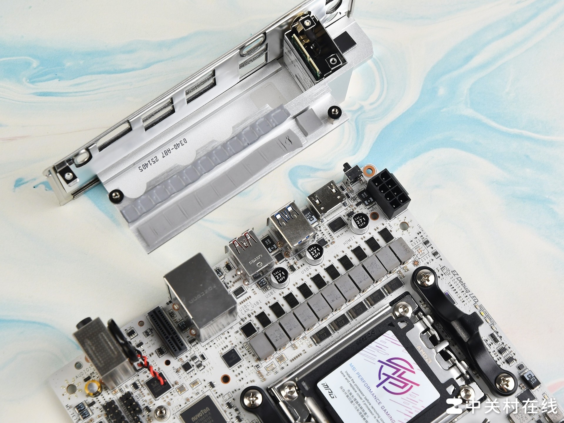 ΢MPG B850I EDGE TI WIFI ɫСر