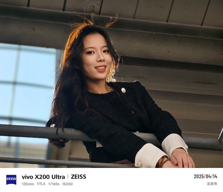 vivo X200 Ultra全面评测：影像深水区的重磅炸弹