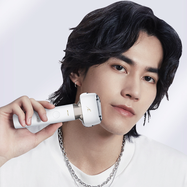 松下ES-LM34电动剃须刀智能感应胡须浓密度