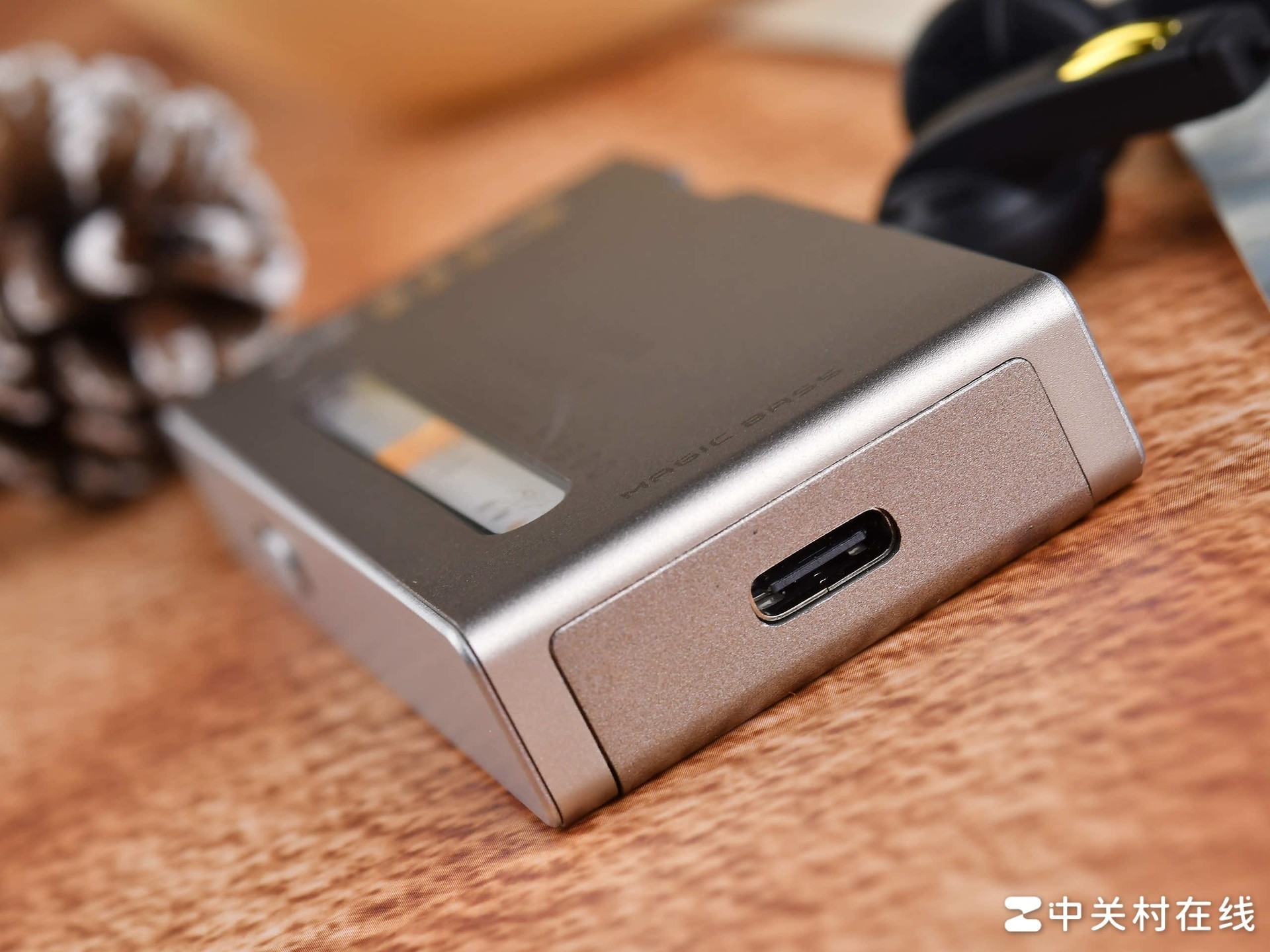 ��ָ�⣬�һص�̨���������䣺�ɰ�RR11��Яʽ�����������������