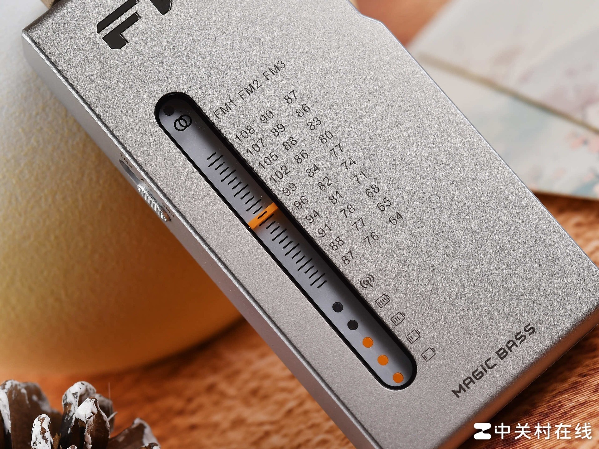 ��ָ�⣬�һص�̨���������䣺�ɰ�RR11��Яʽ�����������������