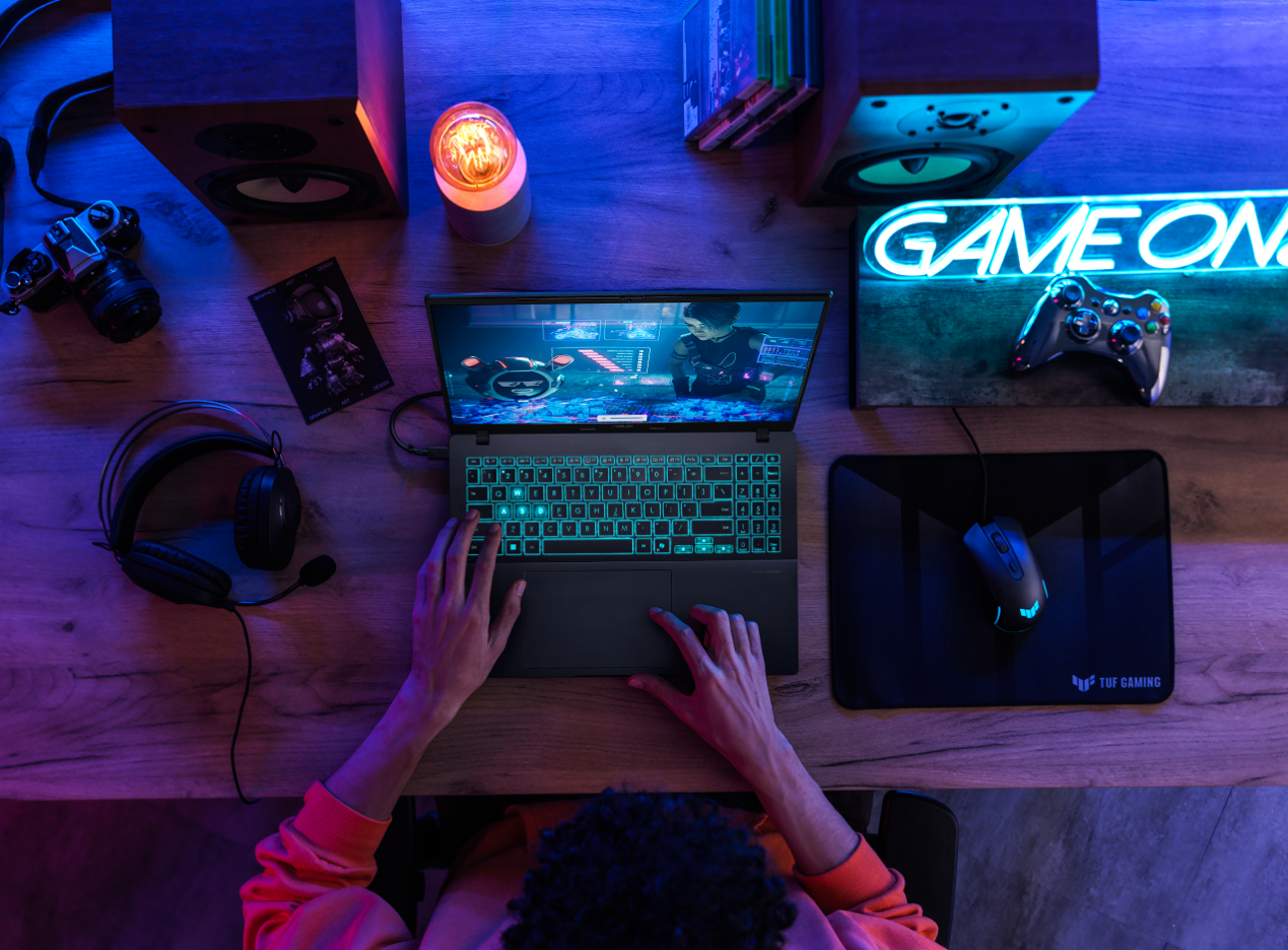 华硕无畏Pro16 2025首发领国补仅5899,RTX5060+高刷大屏,全能轻薄本王者