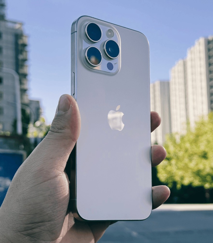 ͻ883̨256GB1700ԪiPhone16ProMaxֽˣ