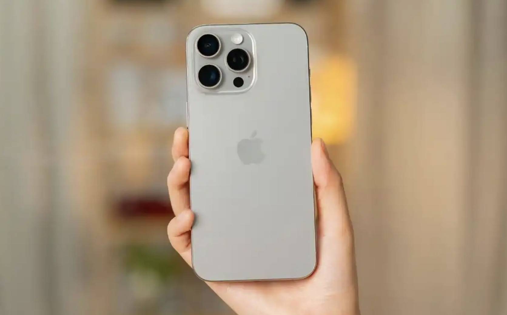 ͻ883̨256GB1700ԪiPhone16ProMaxֽˣ