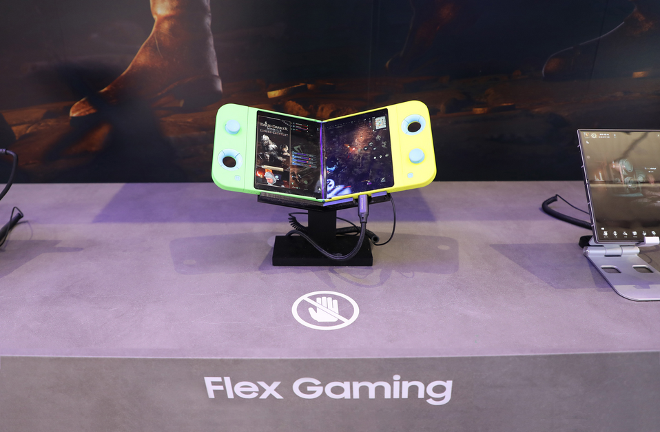 MWC2025չ۵Ϸ豸Flex Gaming