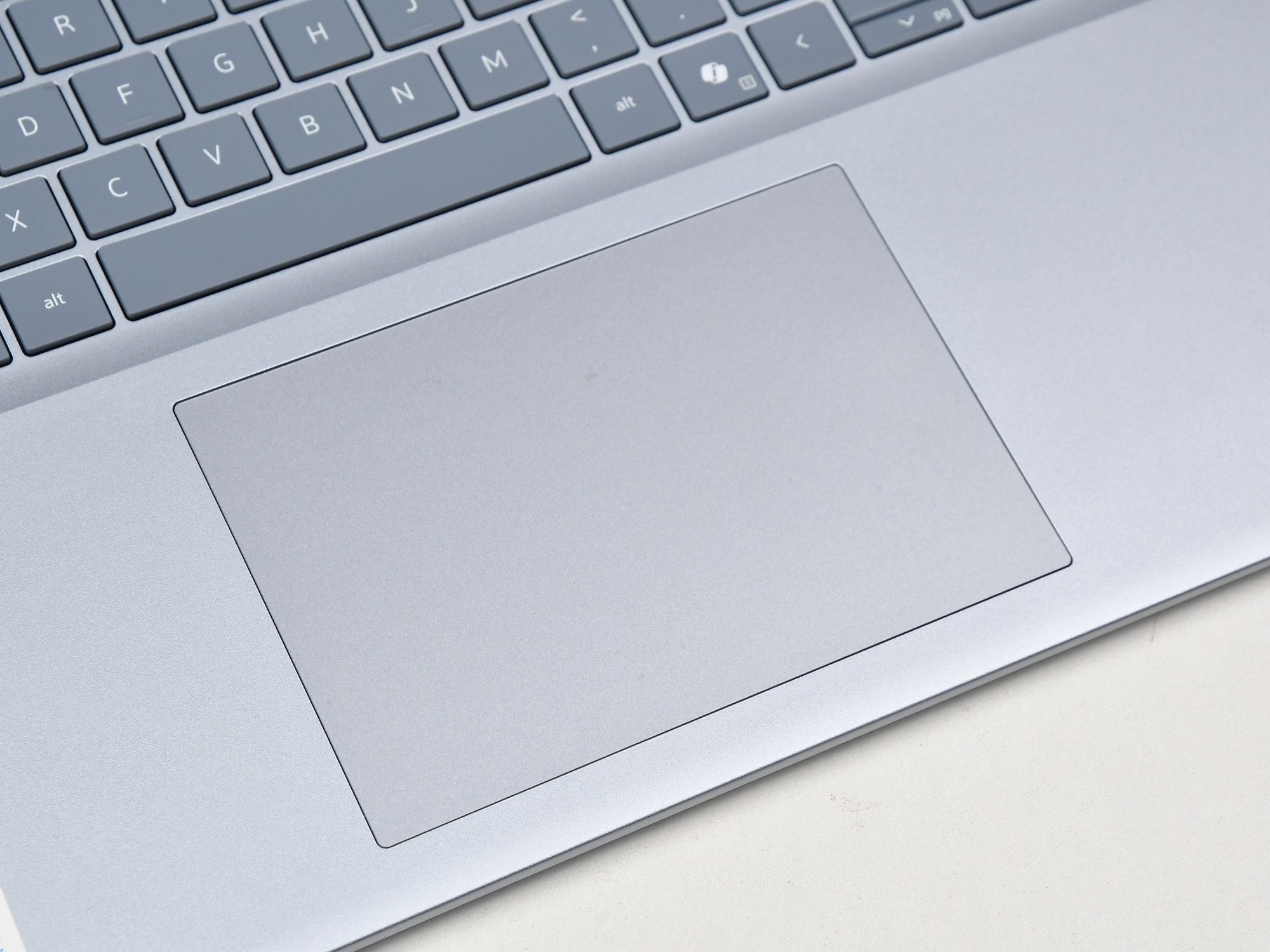 16Ӣ�籡��14.13mm����17Сʱ�������������16 Plus