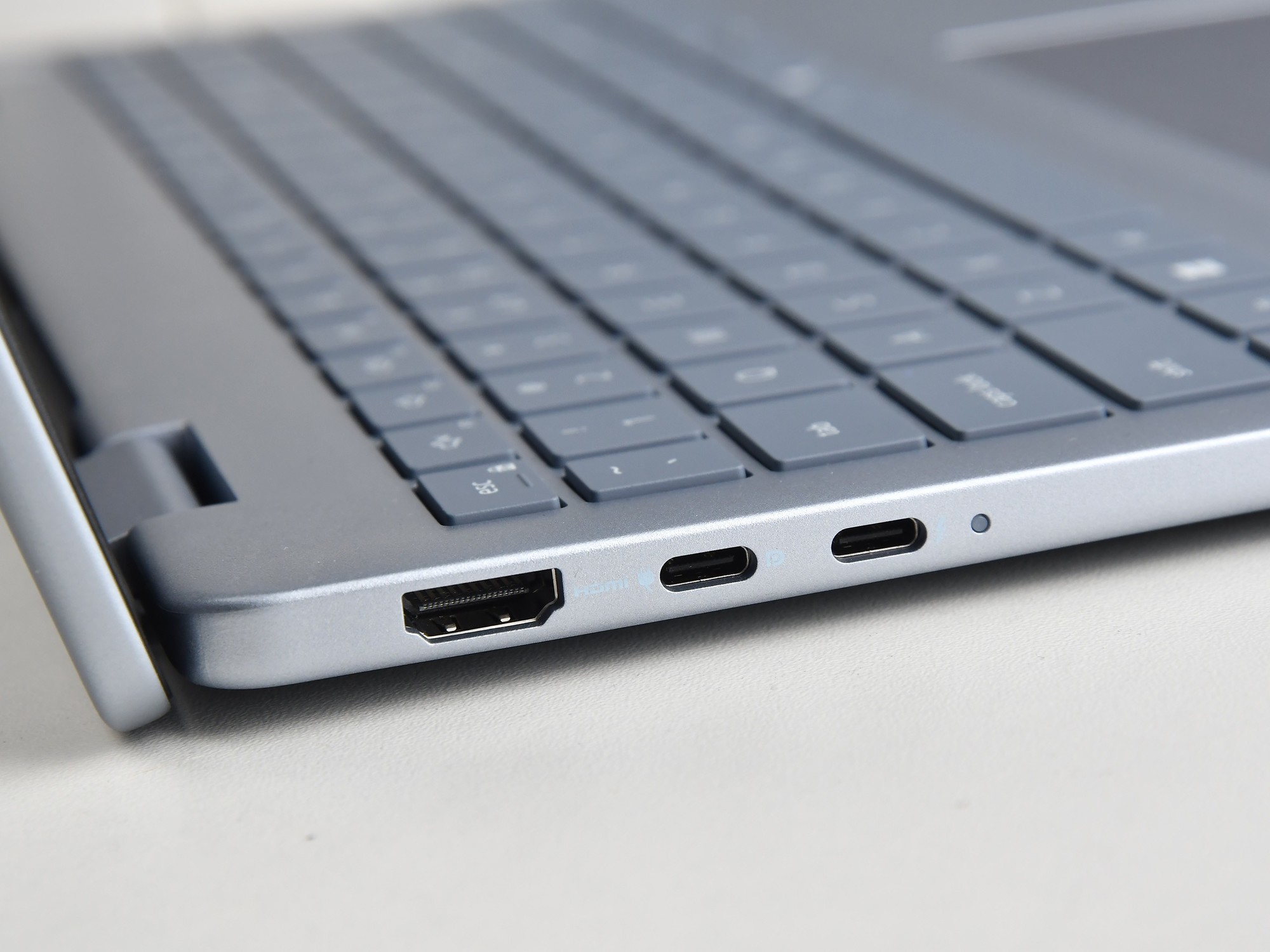 17小时续航的16英寸轻薄大屏本 上手体验Dell 16 Plus