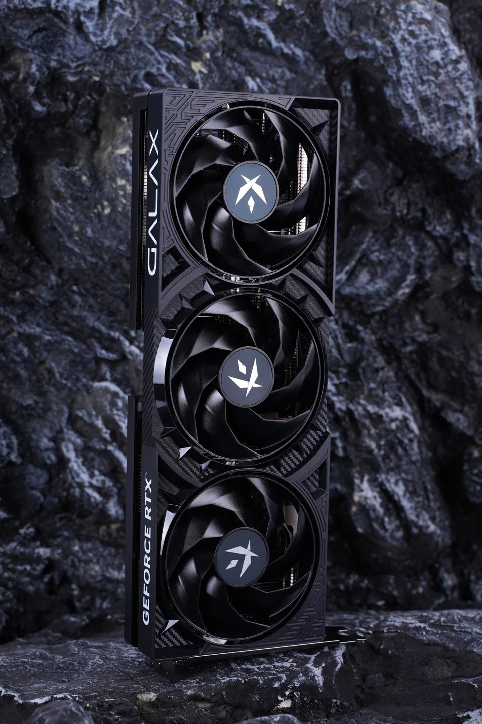 ¿ ӰRTX 5070 FIRE