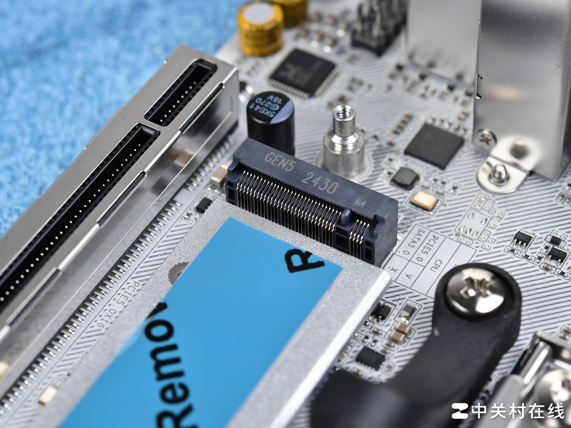 ߲ʺCVN B850I 9800X3D