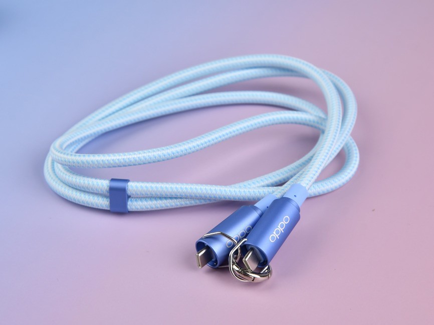 全新OPPO Find X8系列开箱上手:全系直屏,打造趁手称心好体验