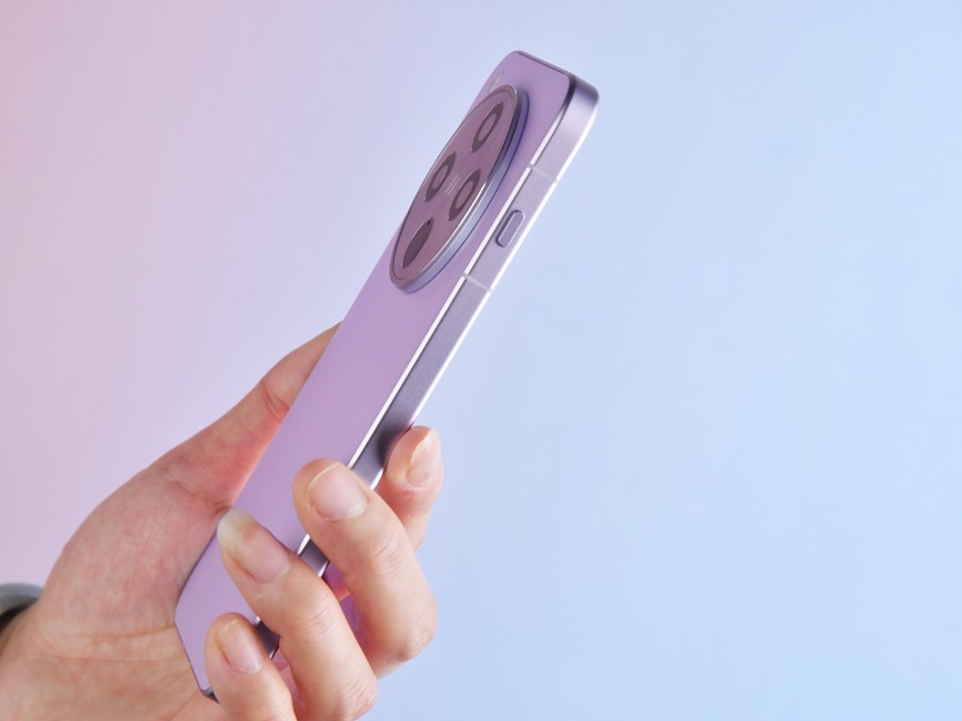 全新OPPO Find X8系列开箱上手:全系直屏,打造趁手称心好体验