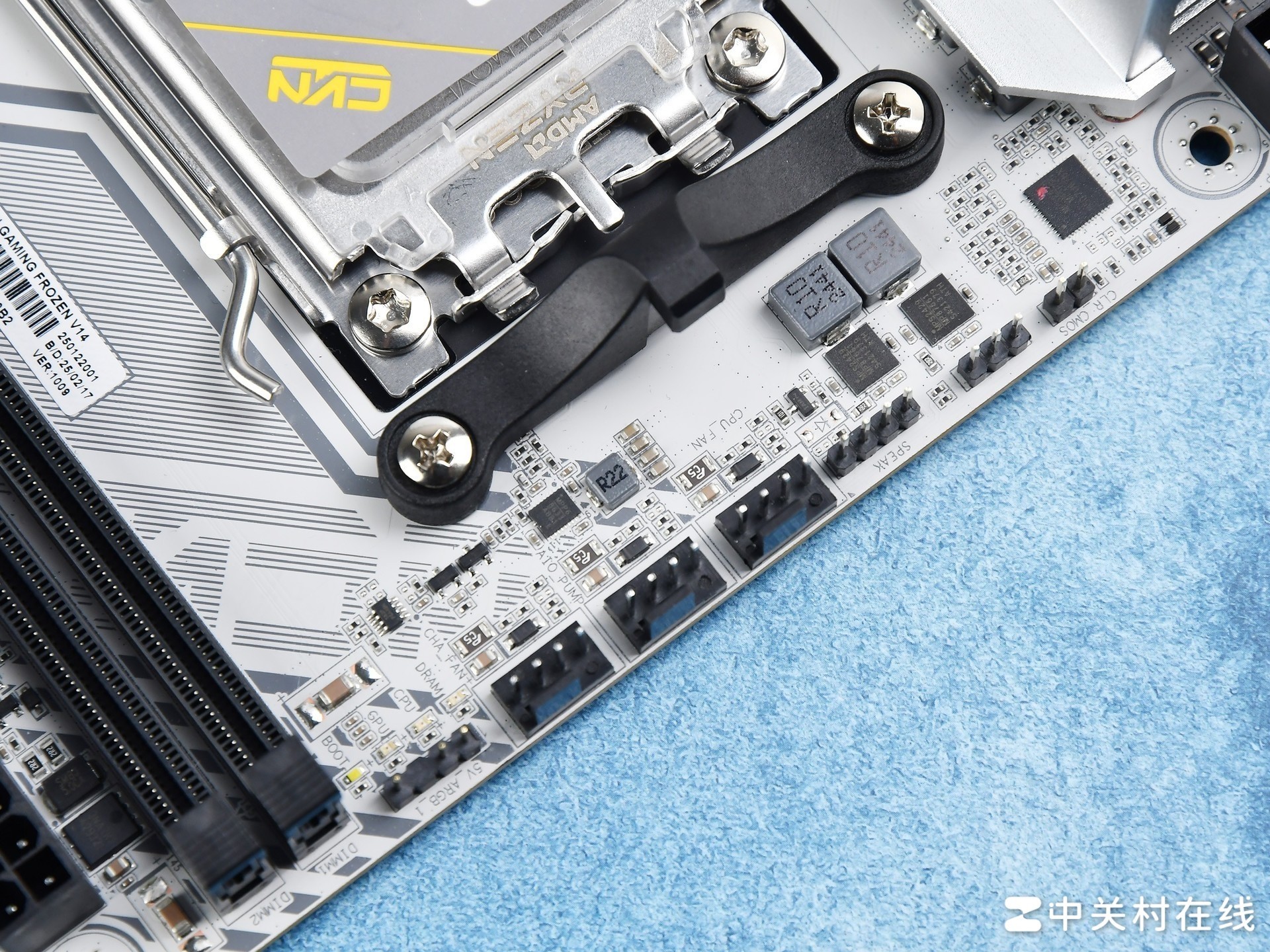 ߲ʺCVN B850I 9800X3D