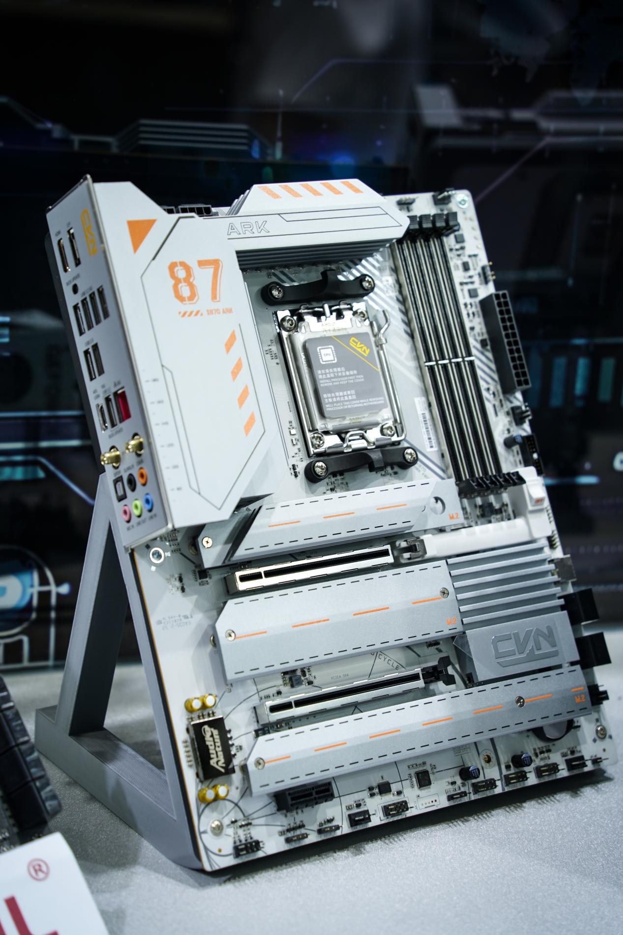 COMPUTEX2025̨ʵչֱǰأ߲ʺAIȫܸPC̬