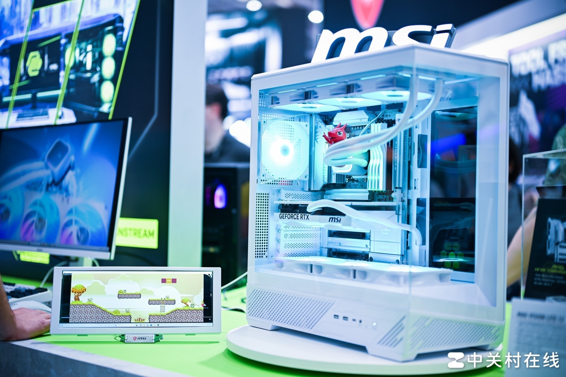 COMPUTEX 2025չ ΢ǻɢƷߴ