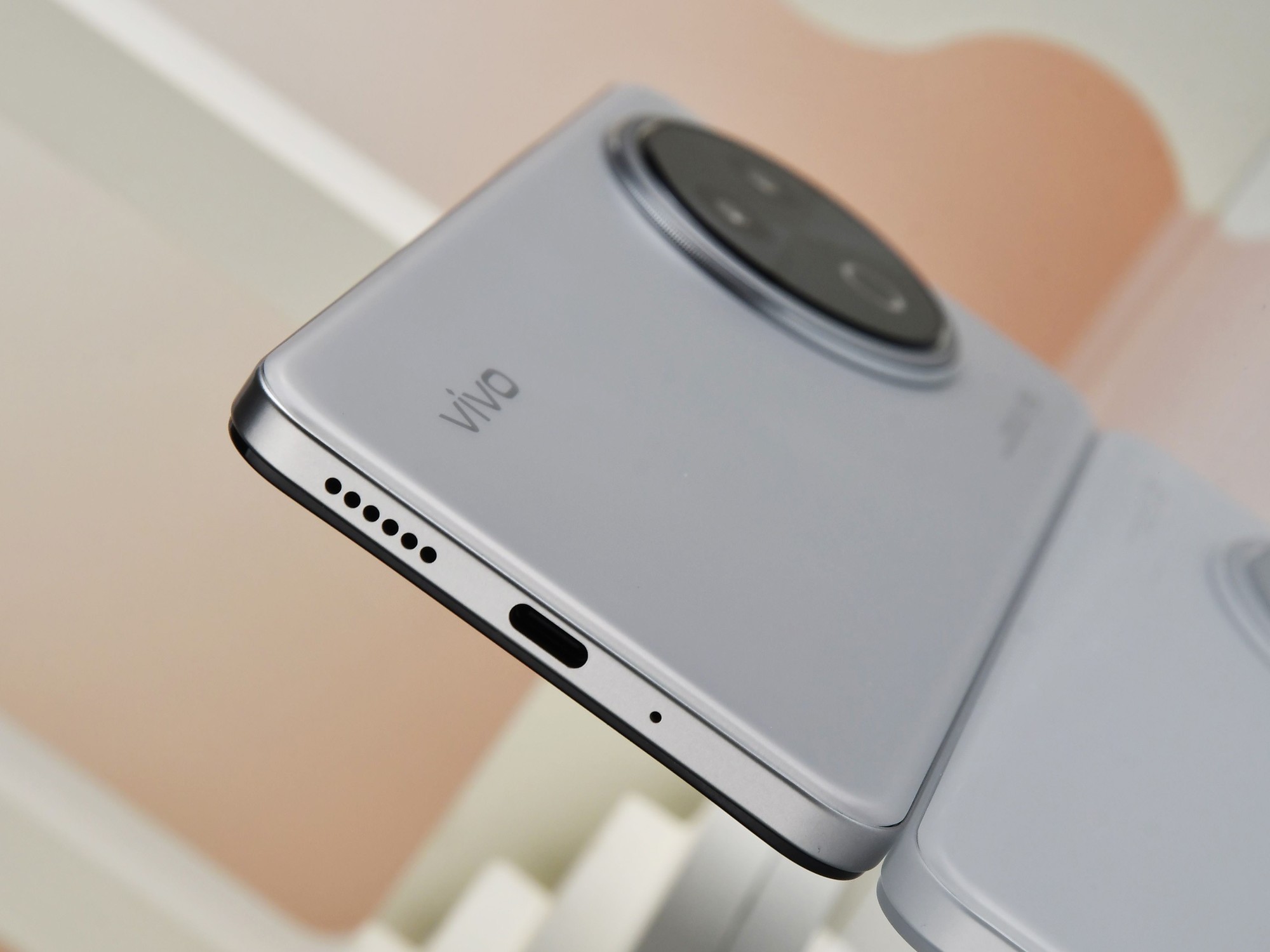 vivo Y300iȫ�����⣺��ˤ�ֿ����ǧԪС����