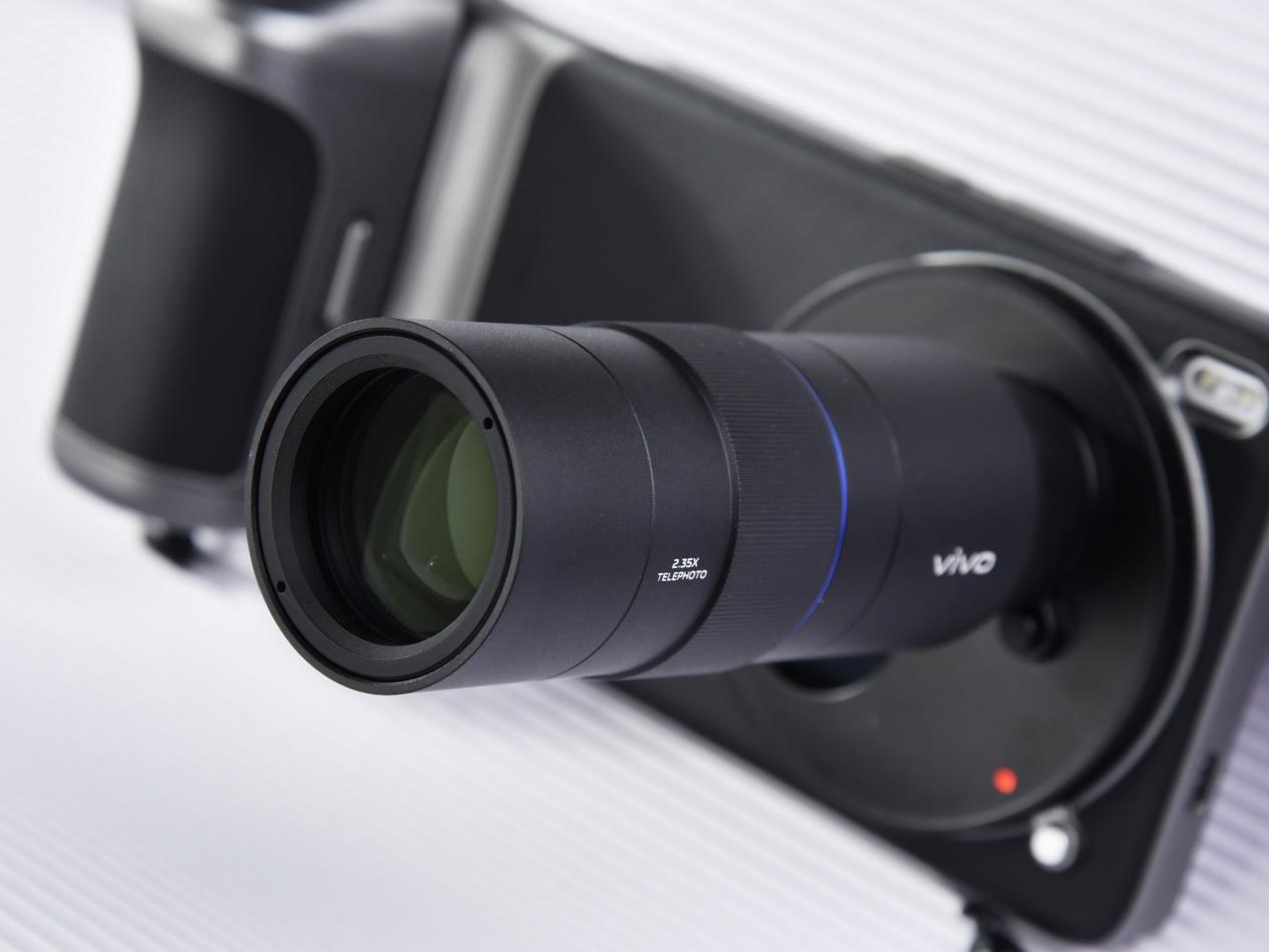 这才是“V单”完全体 vivo X200 Ultra摄影师套装体验