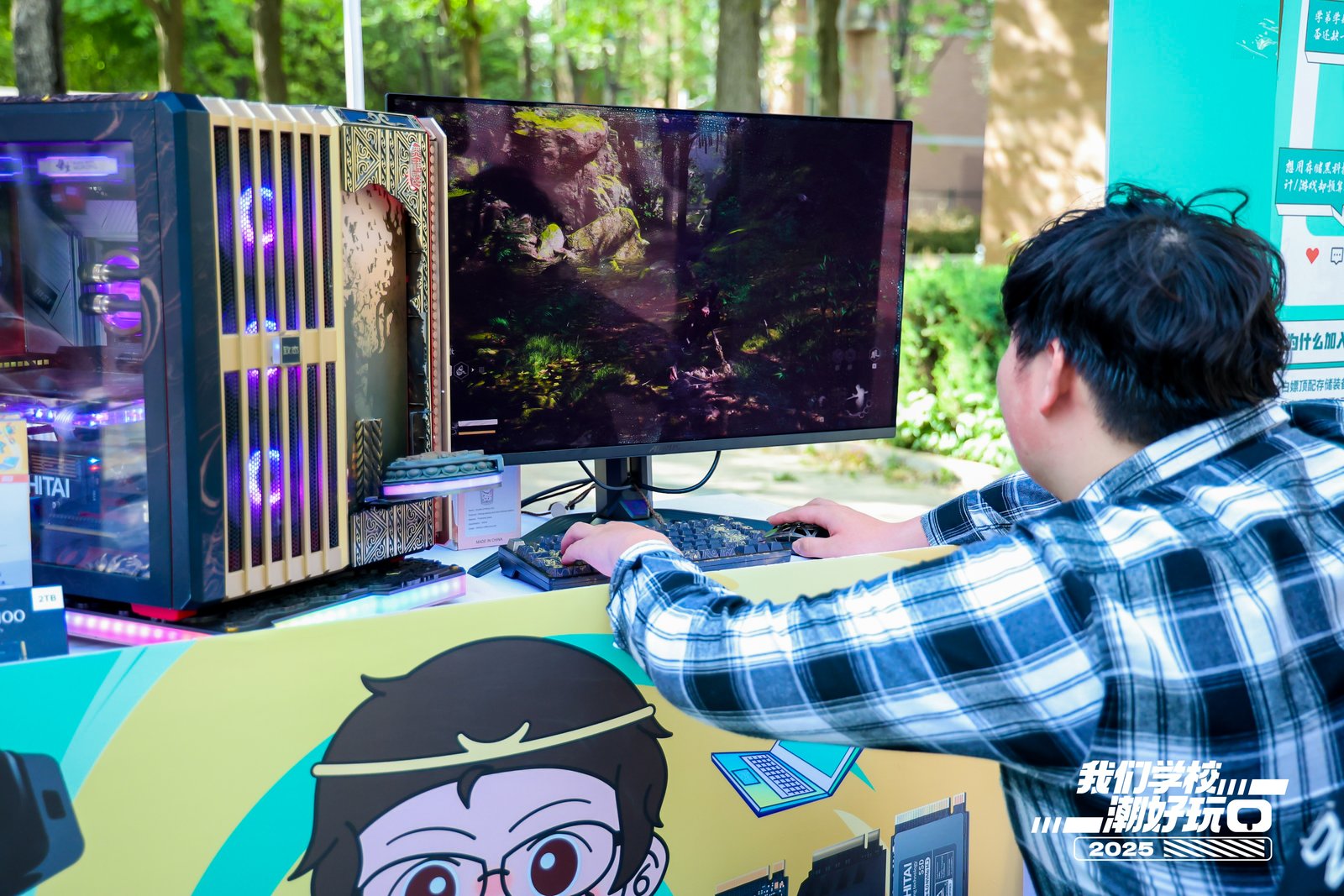 AORUS FO32U2ೱУ԰УQD-OLEDʵ