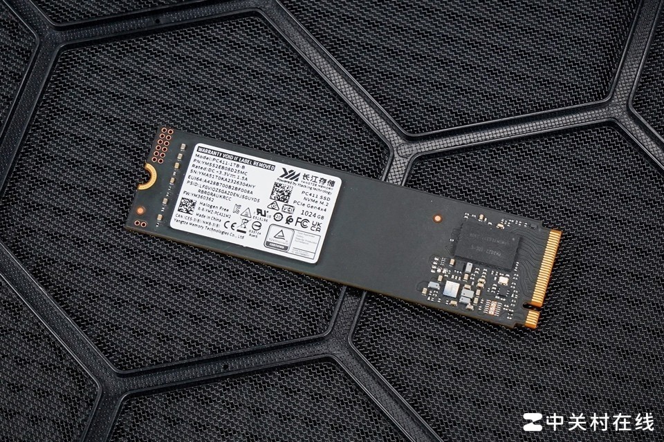 雷神MIX PRO迷你PC体验 酷睿Ultra+长江存储PC411真香