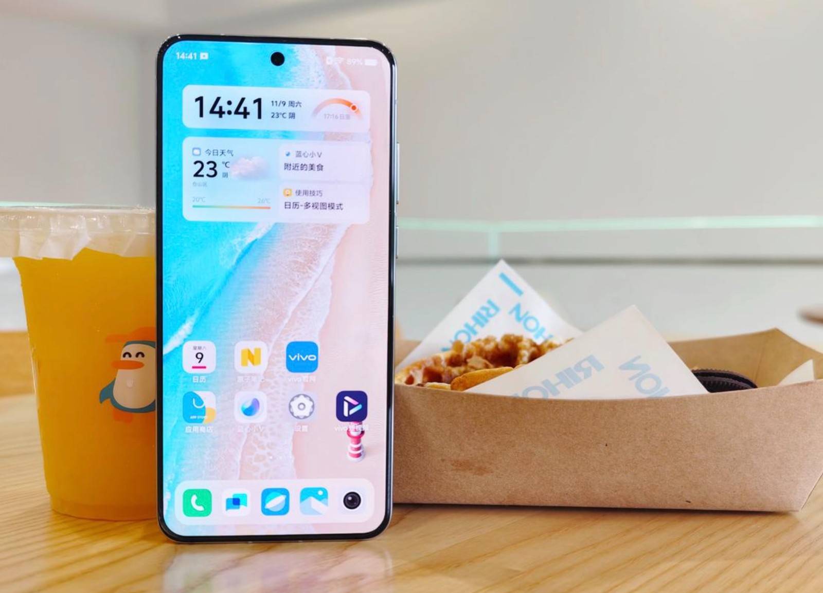 vivo߶˻ͻ1420Ԫ512GB+9400+100佹ս