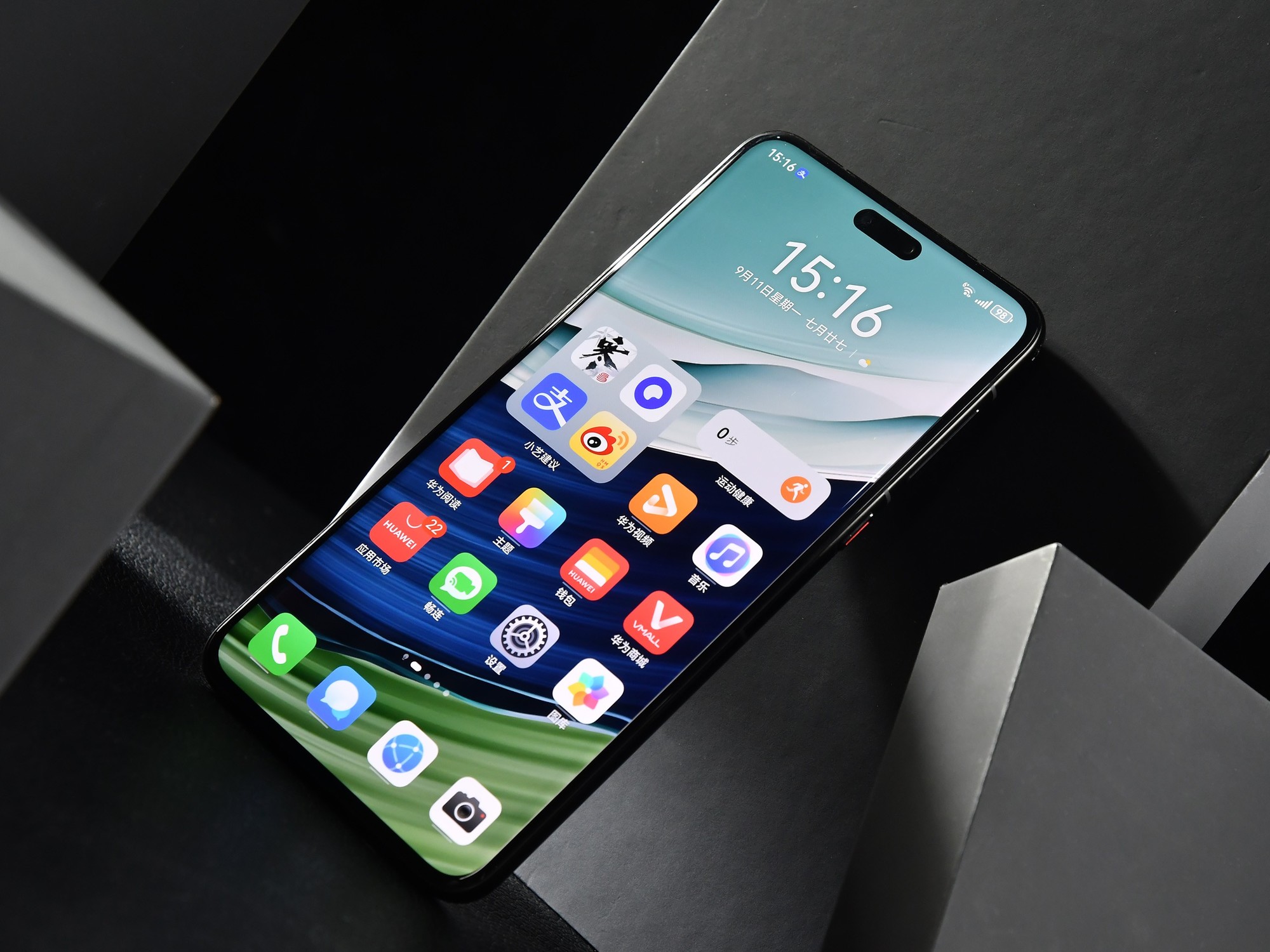 LCD �� vs OLED ������ôѡ��һ��˵͸