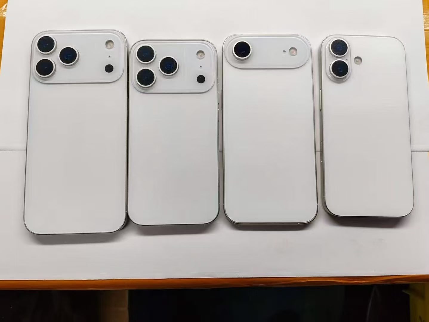 苹果iPhone 17机模全家福曝光  iPhone15为新机让路沦为百元机