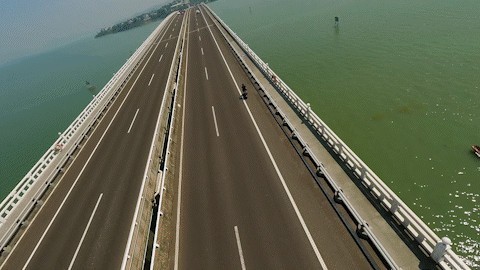 ɫСȼС綯ݡٶ뼤顱
