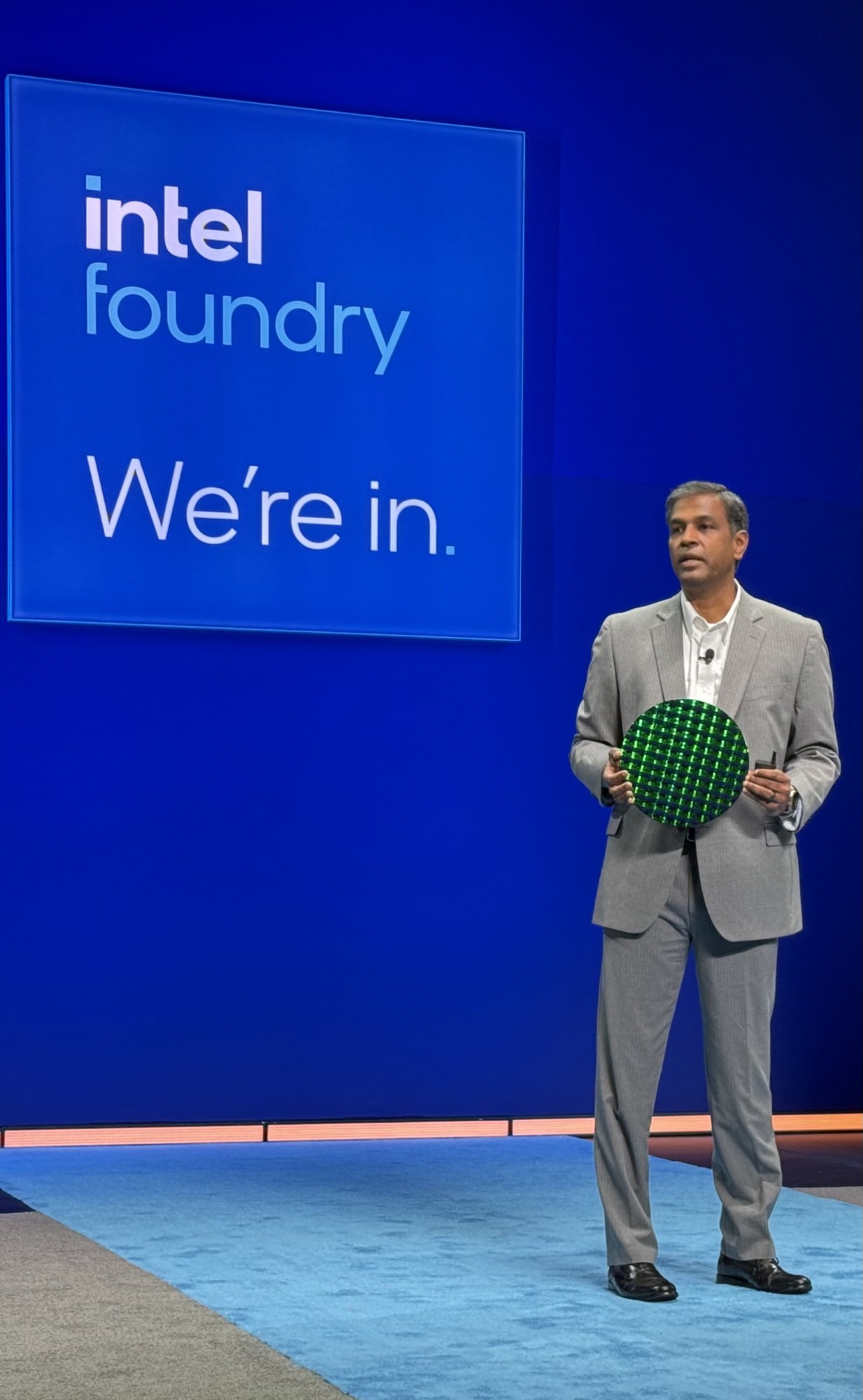 ���Ƚ���װ+�Ƚ��Ƴ�Ϊ��ʯ Ӣ�ض�����ֵ�������Ĵ�������