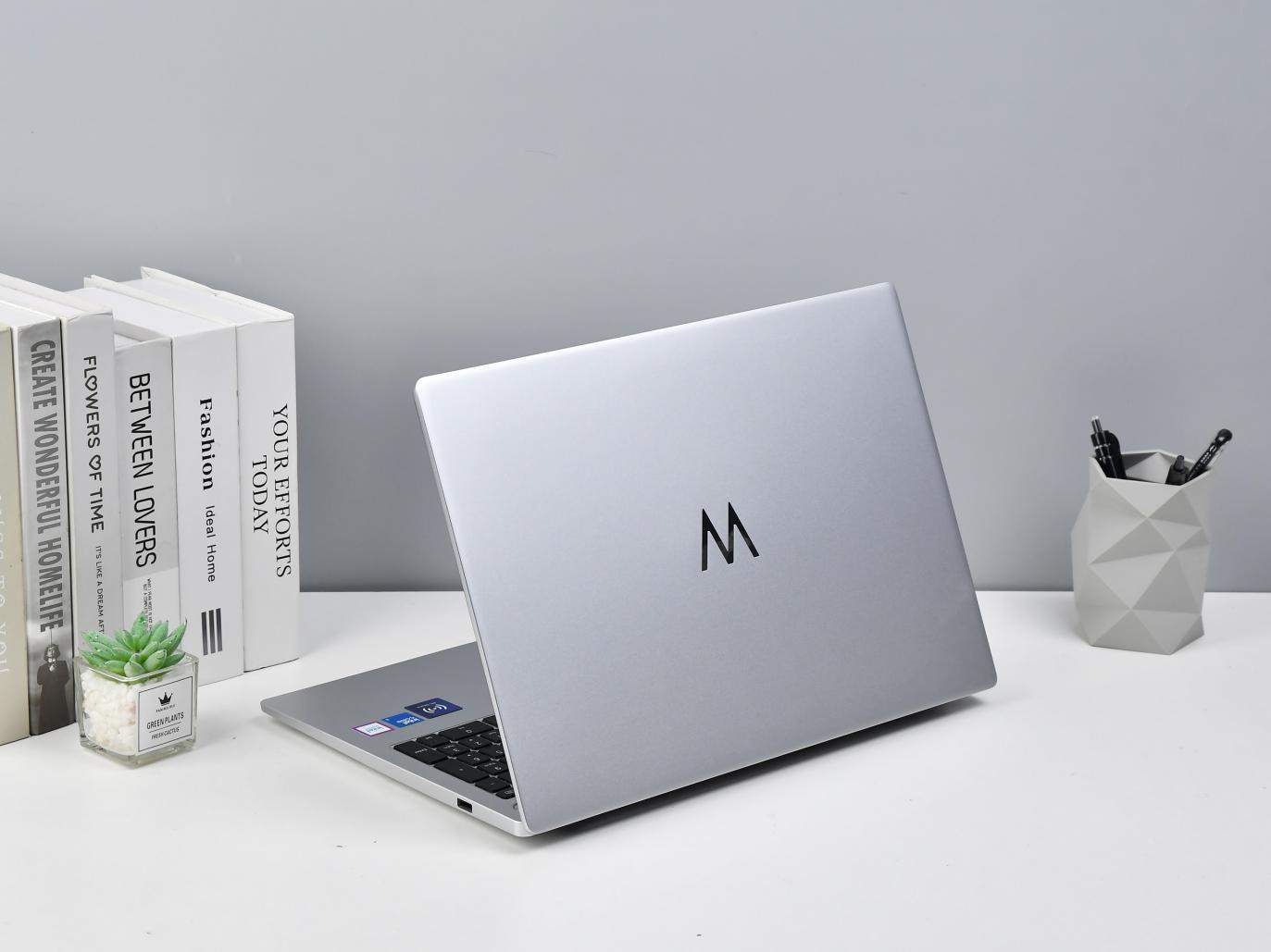 ����������ͦ��Ķ���Эͬ������Hi MateBook D 16