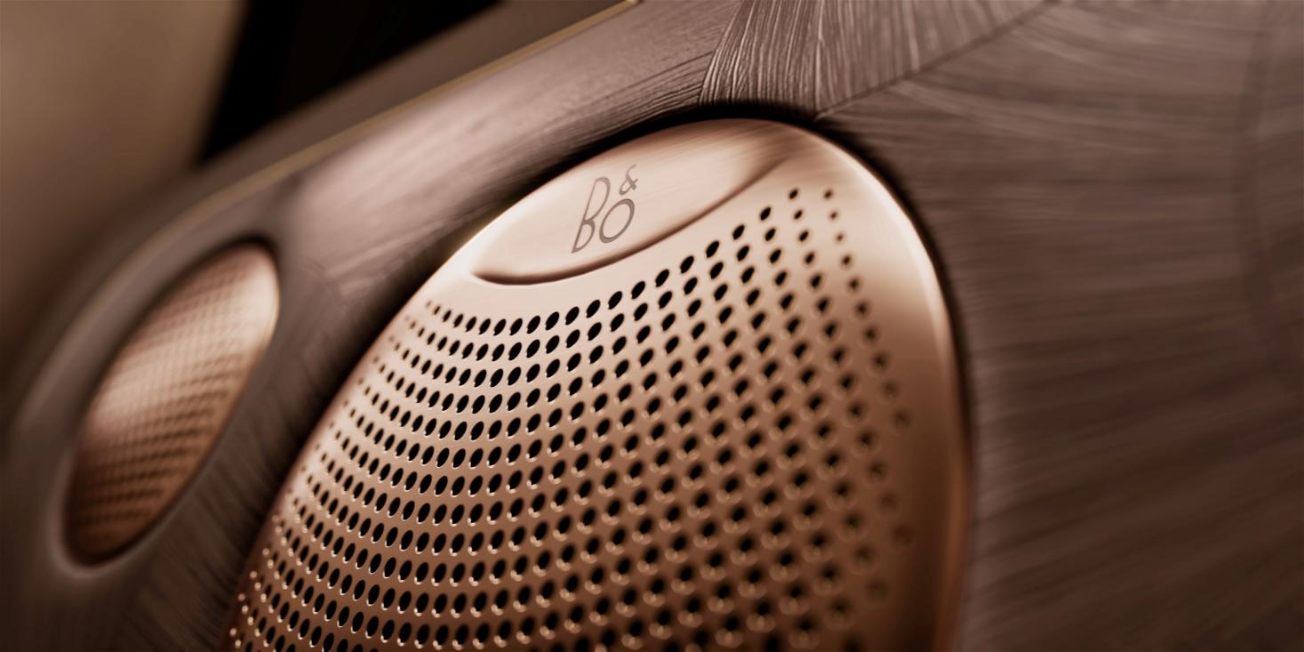 上汽旗舰·智己LS9 33.69万元起,撼动30万级大六座SUV市场