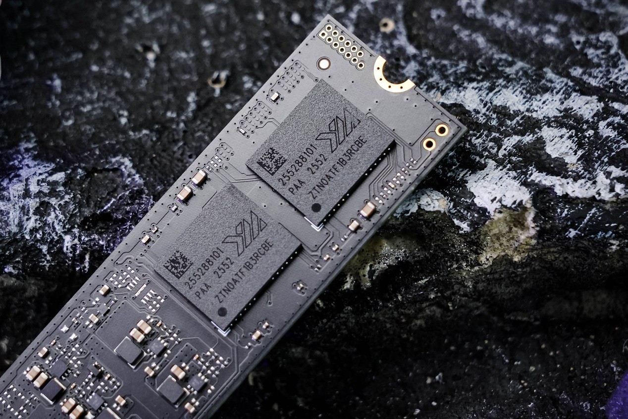 致态TiPlus9100 固态硬盘荣获2026年第十一届ChinaJoy黑金奖