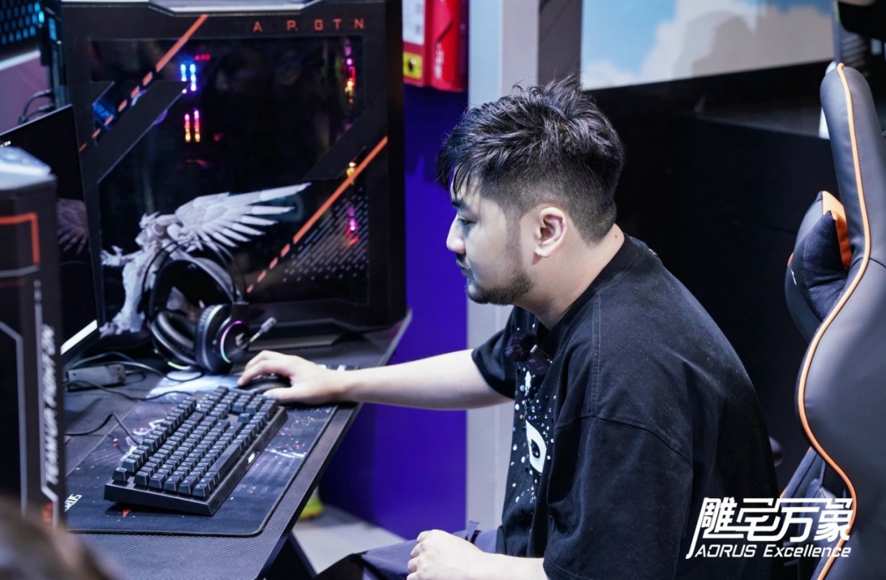 BW 2025AORUSչֱ̨ԪƼĿʢ
