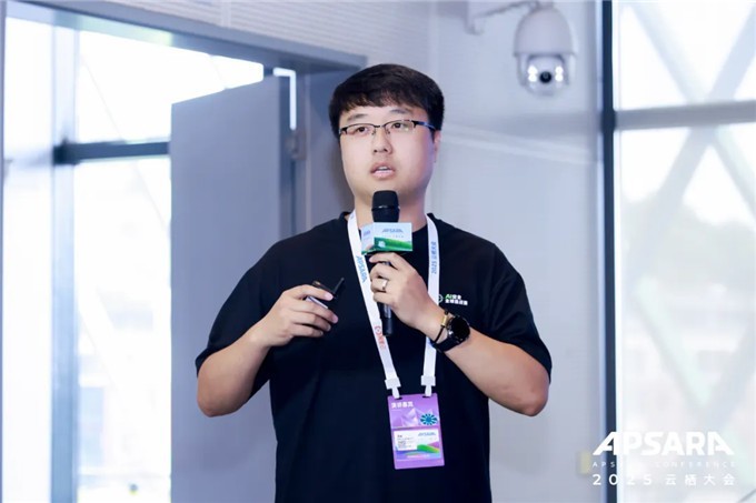 阿里云 2025首届「AI安全」全球挑战赛完美收官,展现大模型安全攻防新高度