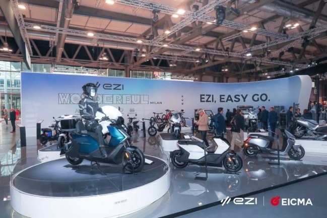 EICMA 2025 ���¶���綯����У�EM05��ŷ�������˵�һ�����ܵ綯��