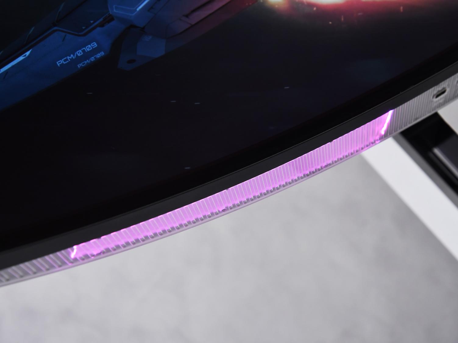 ֵ͵ƽOLEDPro 34ʾ