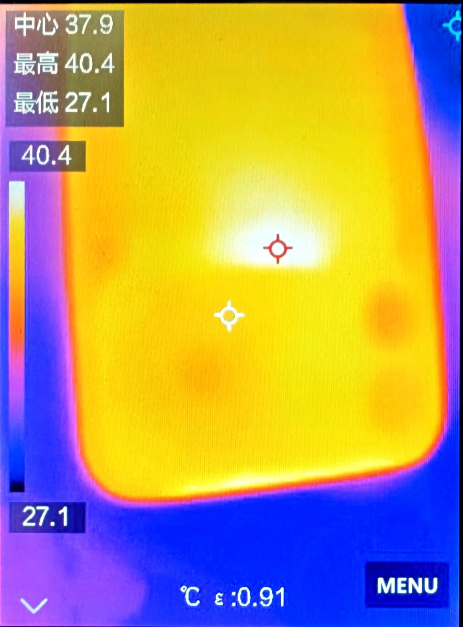 REDMI K90 至尊版深度体验:骁龙8至尊版加主动风冷,让性能“风狂”起来